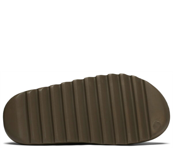 Yeezy Slides Earth Brown Fv8425 - Image 3