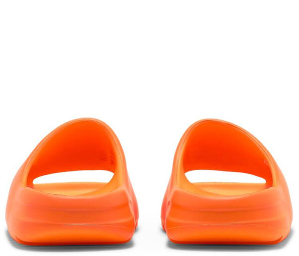 Yeezy Slides Enflame Orange Gz0953 - Image 4