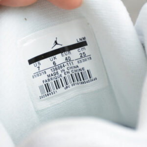 Air Jordan 3 Retro Triple White 136064-111 - Image 3