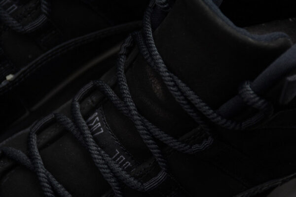 Air Jordan 11 Cap And Gown Black 378037-005 - Image 6