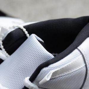 2018 Air Jordan 11 Retro Concord 378037-100 - Image 10