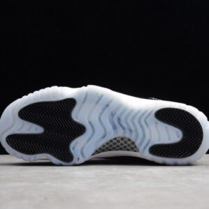 Air Jordan 11 Low Easter 528895-145 - Image 3