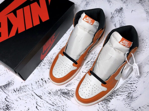 Air Jordan 1 Retro Reverse Shattered Backboard 555088-113 - Image 14