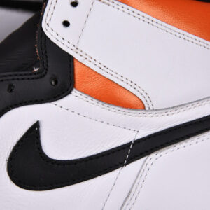 Air Jordan 1 High Og 555088-180 - Image 14