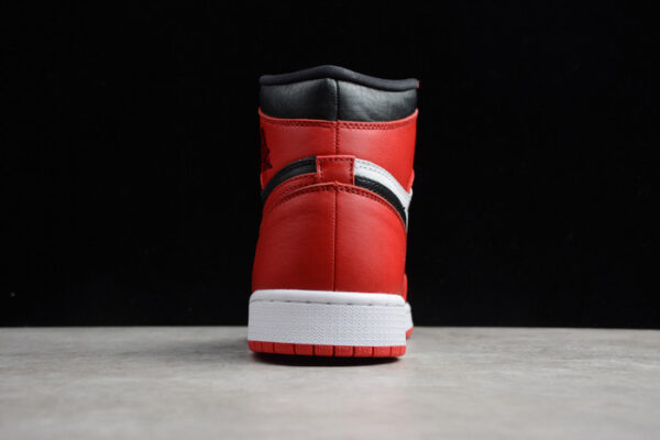 Air Jordan 1 Retro  Homage To Home  Red 861428-061 - Image 5