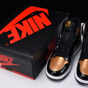 Air Jordan 1 Retro High Glod Toe Equality Mens Aq7474-001 - Image 4
