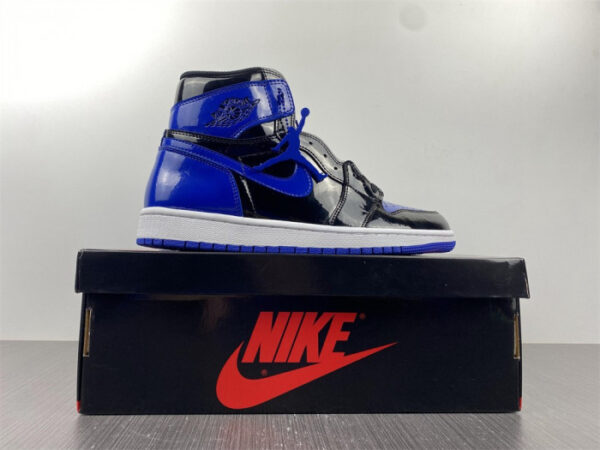 Air Jordan 1 High OG Leather Patent Royal - Image 2