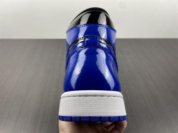 Air Jordan 1 High OG Leather Patent Royal - Image 3