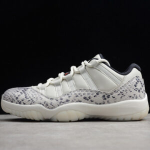 Air Jordan 11 Low Snakeskin Light Bone Cd6846-002 - Image 8