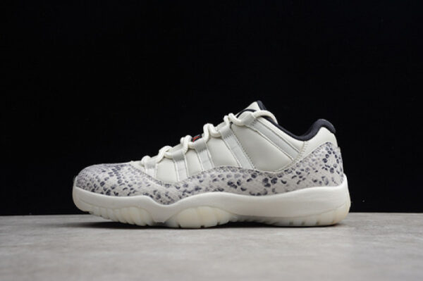 Air Jordan 11 Low Snakeskin Light Bone Cd6846-002 - Image 8