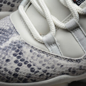 Air Jordan 11 Low Snakeskin Light Bone Cd6846-002 - Image 9