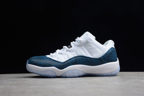 Air Jordan 11 Low Blue Snakeskin Cd6846-102