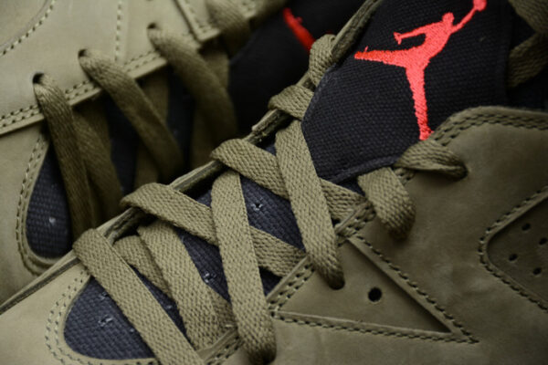 Nike Air Jordan 6 Retro GS x Travis Scott ?Olive? CN1085-200 - Image 11