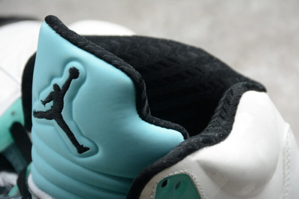 Air Jordan 5 Retro Island Green Cn2932-100 - Image 11