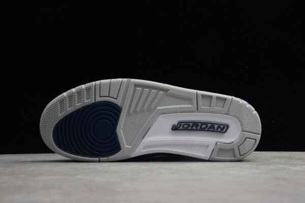 Air Jordan 3 Midnight Navy Ct8532-401 - Image 5