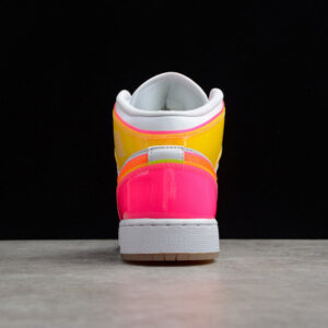 Air Jordan 1 Mid Se Gs Edge Glow Cv4611-100 - Image 2