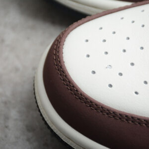 Air Jordan 1 Low Mocha Dc6991-200 - Image 11