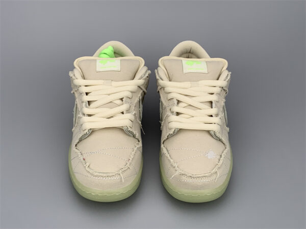 Nike Sb Dunk Low Mummy Dm0774-111 - Image 3