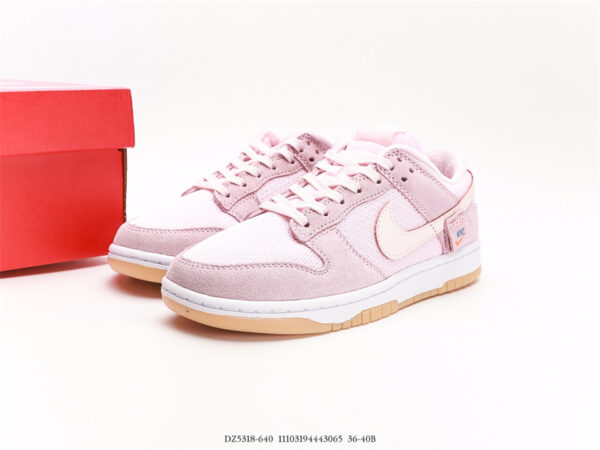 Nike Wmns Sb Dunk Lowteddy Bear Dz5318-640 - Image 2