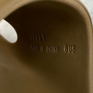 Adidas Yeezy Slide Earth Brown Fv8425 - Image 12