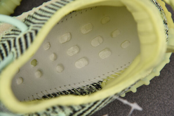 Adidas Yeezy Boost 350 V2 Yeezreel Reflective Fx4130 - Image 3