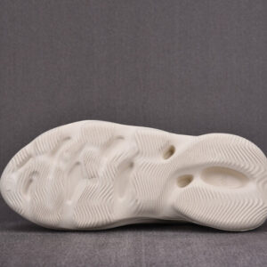 Yeezy Foam Runnr Ararat G55486 - Image 8