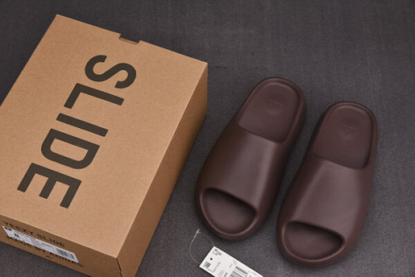 Adidas Adidas Yeezy Slide Soot G55495 - Image 8