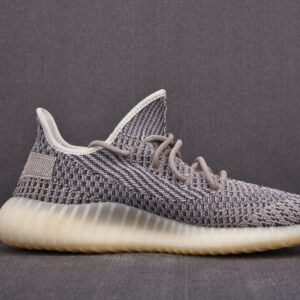 Ad Yeezy 350 Boost V2 Gy7658 - Image 4