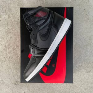 Air Jordan 1 High Black Satin 555088-060 - Image 6