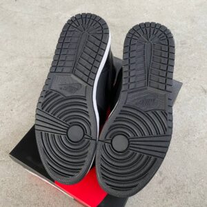 Air Jordan 1 High Black Satin 555088-060 - Image 5