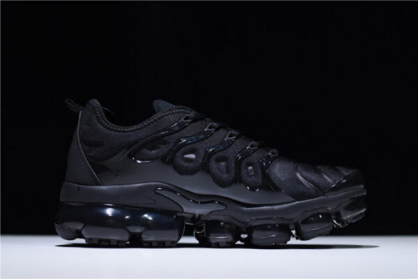 Nike Air Vapormax Plus Triple Black 924453-004 - Image 3