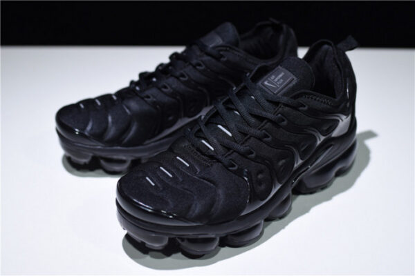 Nike Air Vapormax Plus Triple Black 924453-004 - Image 5