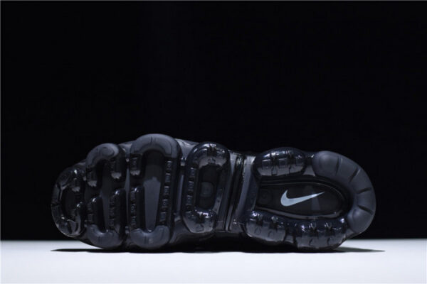 Nike Air Vapormax Plus Triple Black 924453-004 - Image 11