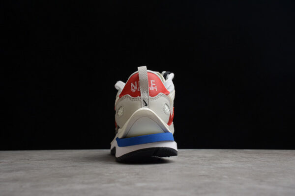 Sacai X Vaporwaffle Sail Cv1363-100 - Image 3