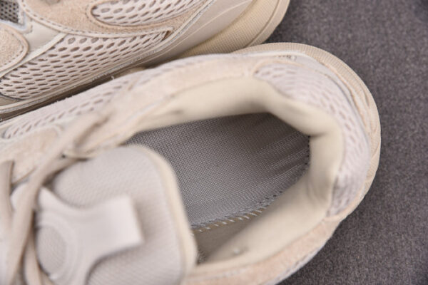 Adidas Yeezy Desert Rat 500 Blush Db2908 - Image 3