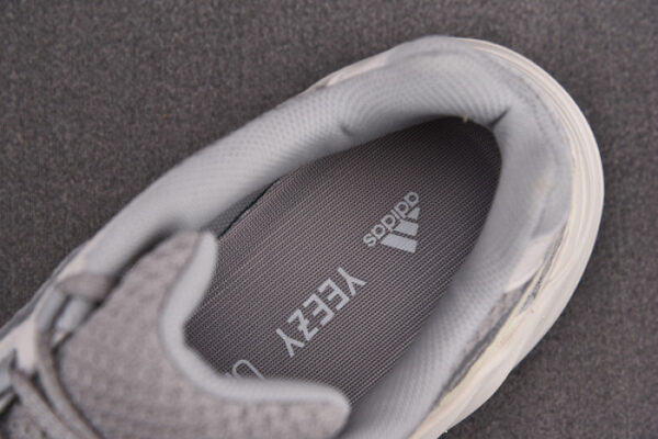 Adidas Yeezy Boost 700 V2 Static Ef2829 - Image 2