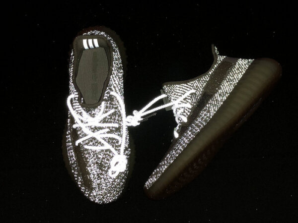 Ad Yeezy 350 Boost V2 Fv3254 - Image 11