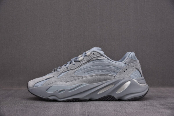 Adidas Yeezy Boost 700 V2 Hospital Blue Fv8424