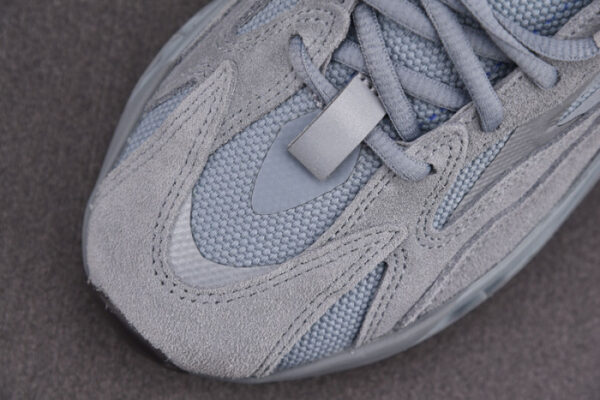 Adidas Yeezy Boost 700 V2 Hospital Blue Fv8424 - Image 10