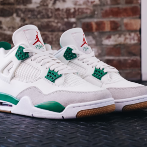 Nike Sb X Air Jordan 4 "Pine Green" Dr5415-103 - Image 3