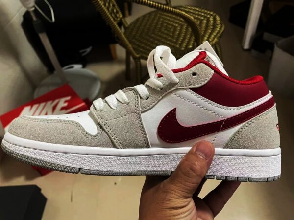 Nike Air Jordan 1 Low SE ?Light Smoke Grey Gym Red? DC6991-016 - Image 7