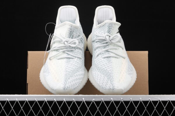 Ad Yeezy 350 Boost V2 Fw5317 - Image 4