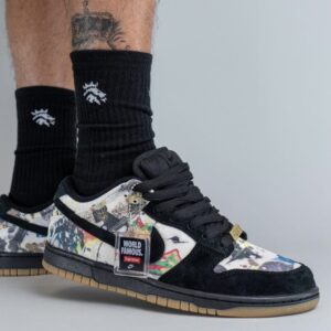 Nike SB Dunk Low Supreme Rammellzee Fd8778-001 - Image 3