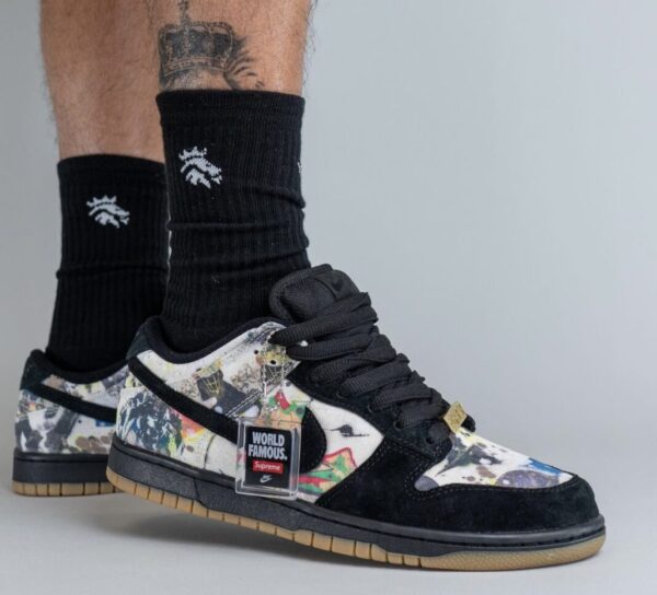 Nike SB Dunk Low Supreme Rammellzee Fd8778-001 - Image 3